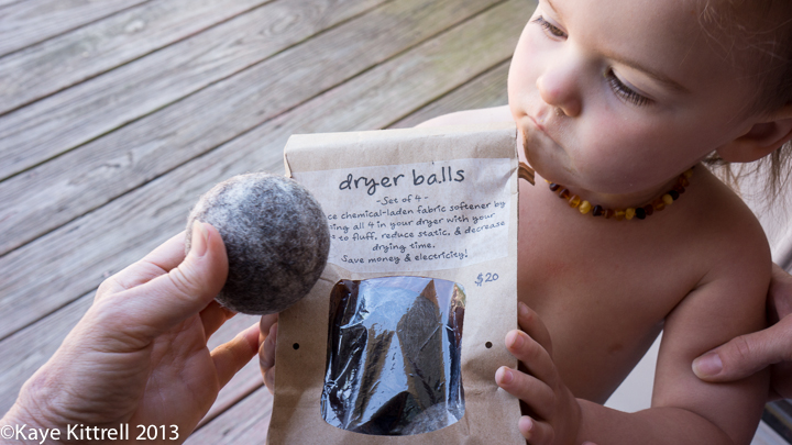 Wool dryer balls