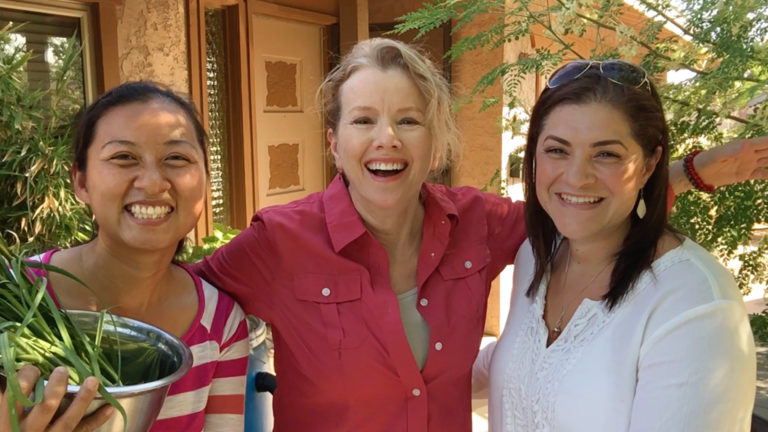 Phoenix Sizzled and I Vlogged Dumpling Recipe! - Kaye, Jacq, Christina